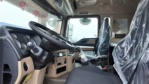 รถบรรทุกหัวลากดีเซล SINOTRUCK HOWO 8X4 450 แรงม้า ยูโร 5 พวงมาลัยซ้าย เกียร์อัตโนมัติ ใหม่ สำหรับงานขนส่งเหมือง ระบบกันสะเทือนแบบลม Weichai - Product Image 4