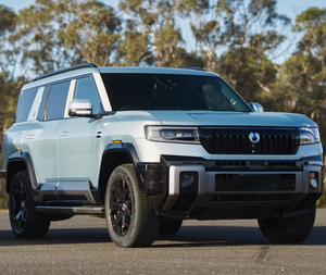 BYD DENZA B8, Vehículo Híbrido Enchufable (PHEV) con Volante a la Derecha (RHD), SUV Nuevo de 6 Plazas, Nueva Tendencia, 4x4 Todoterreno, Conducción Inteligente - Product Image 4