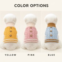 Pull en tricot pour animaux de compagnie certifié OEKO-TEX BSCI avec boutons décoratifs en bois, vêtements d'hiver en tricot pour petits chiens, vente en gros de pulls pour chiens