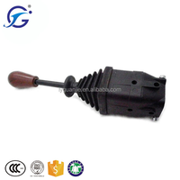 Kontrol Joystick Hidrolik GJ1135 Perangkat Kabel Bowden Katup Kontrol Paduan Seng Hitam untuk Crane/Loader