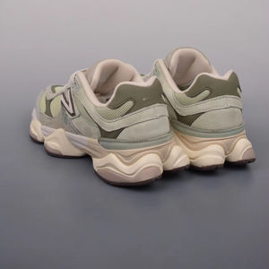 High-end custom-made, hand-sewn retro fashion-style platform casual men's shoesThe sole is thickproviding comfort and durability - Product Image 1