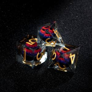 Ensemble de dés DND en vrac de 7 pièces avec logo personnalisé, dés en résine polyédrique <span class=keywords><strong>chat</strong></span> noir pour les jeux de rôle sur table D&D - Product Image 6