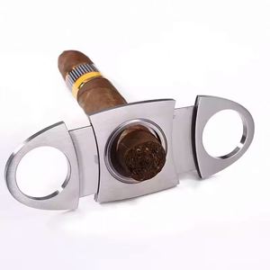 Ensemble de coupe-cigares manuel pratique en acier inoxydable, déchiqueteur de cigarettes tout en acier, accessoire haut de gamme pour cigares - Product Image 3