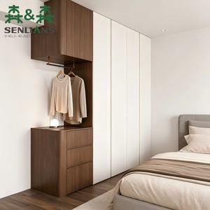 Armario Moderno Minimalista <span class=keywords><strong>de</strong></span> Piso a Techo con Puertas Corredizas Empotradas, Barra <span class=keywords><strong>de</strong></span> Colgar Abierta, Tres Cajones y Armario Superior - Product Image 1