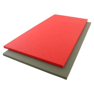 Tatami Judo BJJ Mats PVC Ligero Durable Antideslizante Esteras de entrenamiento de artes marciales 4cm Forro de esponja Esteras deportivas Comprar ahora - Product Image 1