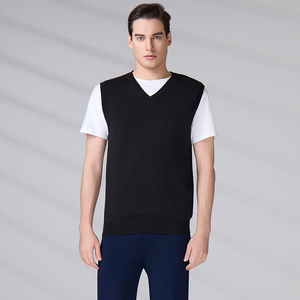 Vente en gros de débardeurs en coton tricoté de haute qualité avec logo personnalisé, pull en maille, gilet pour homme, col en V, sans manches - Product Image 4