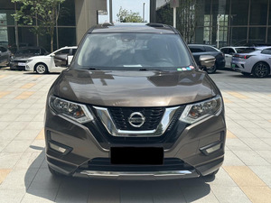 Auto Usata Premium <span class=keywords><strong>Nissan</strong></span> X-Trail 2020 Grigia 2.0L CVT per Esportazione - Product Image 3