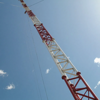Mât d'antenne micro-ondes à 3 pieds en treillis d'acier pour télécommunications 4G longue portée, excellent pour les tours de téléphonie mobile et les stations radio BTS