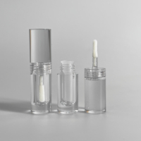 Tubes à gloss carrés épaissis de haute qualité 2ml 5ml 8ml 10ml, conteneurs liquides transparents vides avec grand applicateur, personnalisables avec logo