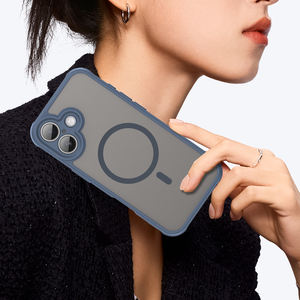 Coque de téléphone mate en TPU à aimant translucide solide pour <span class=keywords><strong>Apple</strong></span> iPhone 17 - Product Image 3