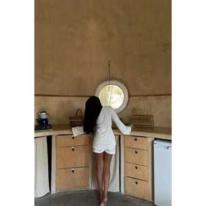 Conjunto de Shorts Blancos para Mujer - Product Image 1