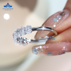 Nouvelle bague de fiançailles en or blanc 14 carats avec diamant moissanite 3x5 mm, cadeau pour femme, 2025 - Product Image 3