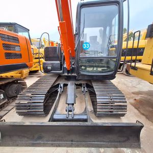 Excavatrice d'occasion Hitachi EX70 d'origine fabriquée au Japon, 7 tonnes, Hitachi Zaxis EX70, excavatrice hydraulique sur chenilles d'occasion à vendre - Product Image 6