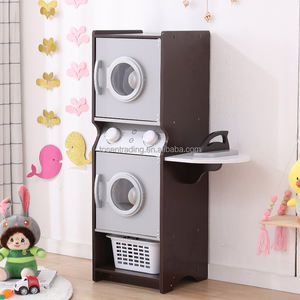 Jouet d'intérieur en bois pour enfants : Laverie miniature avec fer à repasser et panier - Espresso - Product Image 2