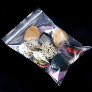 Venta al por mayor de cristales de piedra amatista pulida, cuarzo rosa, Pulgar, adornos Fengshui, productos de curación espiritual para regalos de amor - Product Image 2