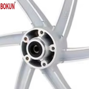 Rin de Motocicleta de Aleación de Aluminio Forjado de Seis Radios, Color Blanco Plateado, Serie <span class=keywords><strong>BOKUN</strong></span> 1.4/1.6x17 Pulgadas - Product Image 3