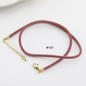 <span class=keywords><strong>Collier</strong></span> <span class=keywords><strong>ras</strong></span> <span class=keywords><strong>de</strong></span> <span class=keywords><strong>cou</strong></span> BCL1322 populaire avec fermoirs en laiton, cordon en corde <span class=keywords><strong>de</strong></span> soie tressée en <span class=keywords><strong>nylon</strong></span> multicolore, extrémités dorées - Product Image 3
