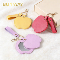 Miroir de poche tendance en forme de pomme avec logo personnalisé, porte-clés en cuir PU, miroir de maquillage compact pour femmes et filles, cadeau promotionnel