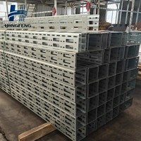 Fournisseur de gaines de câblage perforées GI – Caisse de câblage ventilée en acier avec couvercle pour le routage des câbles réseau et d'alimentation en intérieur