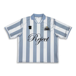 Maillot de football rayé personnalisé, impression par sublimation, design col en V, respirant, antibactérien, séchage rapide, 100% polyester, unisexe - Product Image 2