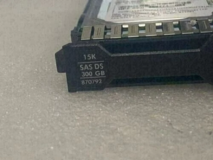 Disco Duro para Servidor/Almacenamiento 870753-B21 de 300 GB EH000300JWHPL - Product Image 2