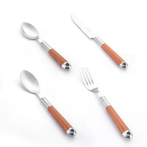 Set di Posate in Acciaio Inox con Manico Grande, 24 Pezzi Portatili con Portaposate, Set da Tavola Regalo - Product Image 5
