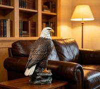 Estatua de águila calva pintada a mano en resina, escultura de la bandera estadounidense, amor patriótico, personalizable, figura de Año Nuevo para el hogar u oficina