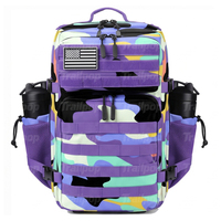 Sac à dos de sport Trailpop 45L avec compartiment séparé pour gants de boxe et support pour pads de frappe, idéal pour le Muay Thai et le MMA
