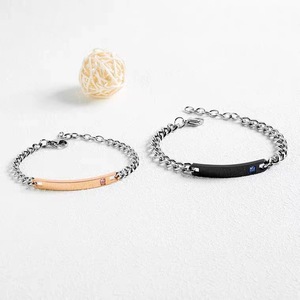 2023 Daily Wear Simple <span class=keywords><strong>Couple</strong></span> Bracelet Lettré Titane Acier Couleur-preuve Bracelets - Product Image 5