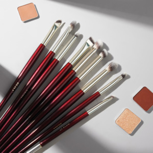 Chuyên Nghiệp Đỏ Đỏ Trên Khuôn Mặt <span class=keywords><strong>Make</strong></span> <span class=keywords><strong>Up</strong></span> Bàn Chải Tùy Chỉnh Đa-Mục Đích Vegan Mỹ Phẩm Sang Trọng Pro Vàng Trang Điểm Nghệ Sĩ Bàn Chải Thiết Lập - Product Image 6