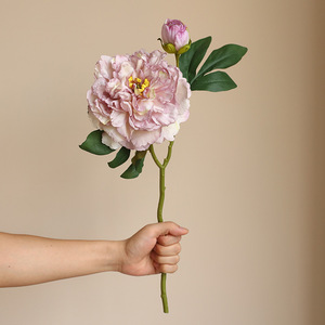 Realistici fiori di peonia artificiali di seta latteo bianco peonia steli grandi teste di peonia per il matrimonio - Product Image 1