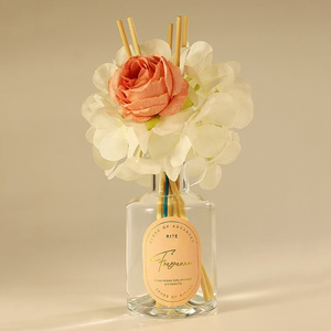 Langanhaltender Lufterfrischer Luxuriöse Wohnraumdekoration Duft Getrocknete Blumen Feuerloser Aromatherapie-Diffusor <span class=keywords><strong>200ML</strong></span> - Product Image 3