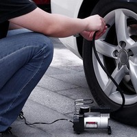 Car Tire Inflator Motorcycle Air Pump Mini Labor-saving Air Inflator 12V Single Cylinder Air Scooter Bicycle Outdoor Inflatables