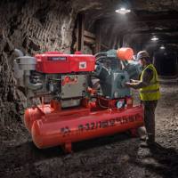 Compresseur d'air portable diesel à mouvement alternatif 3,2 m³/min 7 bars Yinchao W-3.2/7 pour l'exploitation minière, la construction et le forage à la marteau-piqueur