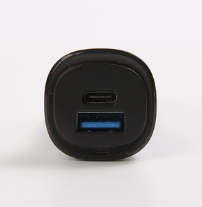شاحن سيارة USB صغير سريع بقوة 65 واط، منفذ مزدوج 18 واط 3 أمبير من نوع C PD، محول شحن سريع للهواتف في السيارة لأجهزة آيفون وآيباد وسامسونج مع تقنية Qc3.0 - Product Image 2