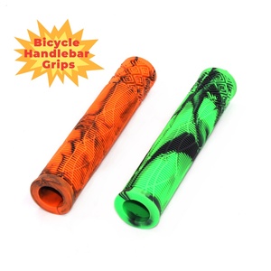 Poignées de guidon de vélo en TPE de haute qualité / Manchons de vélo colorés écologiques à dégradé / Poignées antidérapantes pour <span class=keywords><strong>VTT</strong></span> pour le cyclisme longue distance - Product Image 4