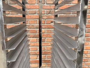 Chariot à main <span class=keywords><strong>en</strong></span> acier inoxydable sur mesure, chariot à pousser facile à nettoyer, résistant à la corrosion, pour usage industriel et commercial - Product Image 2