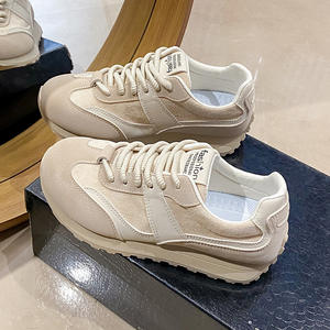 JCF220 nouveaux styles de chaussures de course respirantes à fond épais chaussures décontractées de style marche pour femmes - Product Image 5