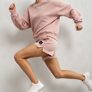 Pantalones Cortos Deportivos Versátiles para Mujer, Cintura Alta, Abertura Lateral, Estampado Personalizado, Forro Polar Suave, Estilo Holgado - Product Image 5
