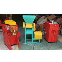 Machine à éplucher les fruits de grains de café par voie humide