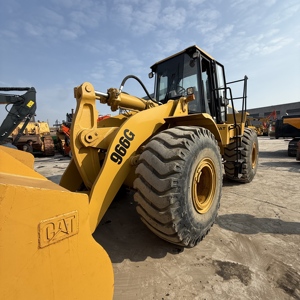 Chargeuse sur pneus CAT 966G d'occasion, modèle 2020, godet de 4 m, moteur contrôlé par PLC, pompe de boîte de vitesses, machinerie de chargement de carrière 4001-6000 - Product Image 2