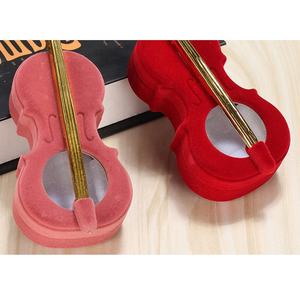批发豪华标志印花小提琴形戒指盒和珠宝盒，耳环盒，包装礼品盒。 - Product Image 1