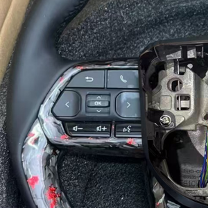 Volante de Fibra de Carbono Forjado para Toyota <span class=keywords><strong>Corolla</strong></span>, Fortuner, Land Cruiser LC300, Hilux, Camry, Cruiser, Alphard - Product Image 2