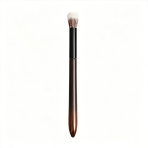 Pinceau correcteur de précision, manche en bois, poils d'animaux, pinceau de maquillage pour l'application de fard à joues et d'ombres à paupières sur le visage - Product Image 3