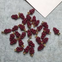 Pendentif en pierre de grenat naturelle en forme de petite grappe avec fermoir plaqué or 14 carats pour femmes