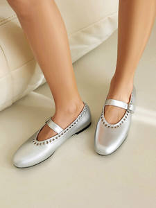 Nuevo estilo, venta al <span class=keywords><strong>por</strong></span> mayor, zapatos <span class=keywords><strong>de</strong></span> boda para niñas, sandalias informales con correa en el tobillo para exteriores, zapatos planos Mary Jane <span class=keywords><strong>de</strong></span> tacón bajo para mujeres y damas - Product Image 4