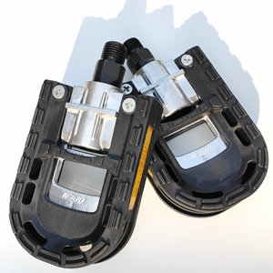 Pedales Plegables para Bicicleta, Eje de Acero Antideslizante, Accesorios Negros para Bicicleta de Montaña, Marca Privada con Licencia - Product Image 2