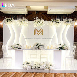 ฉากหลังอะคริลิคสีขาวแบบโค้ง LEDA ดีไซน์ใหม่ ไฟ LED ตกแต่งเวทีงานแต่งงานและงานอีเว้นท์ - Product Image 1