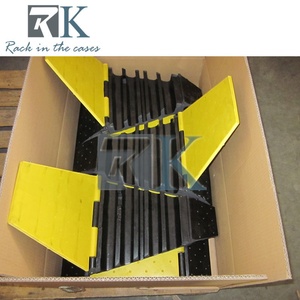 ทางลาดยางป้องกันสายเคเบิลสำหรับงานกลางแจ้ง ใช้สำหรับถนนและเวที - Product Image 6