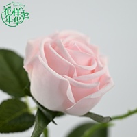 Roses artificielles en latex à toucher réel, tige unique, 54 cm, 3 têtes, pour la décoration de la maison, de l'hôtel, les arrangements floraux, les accessoires de photographie